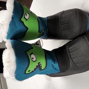 NWT Cat and Jack winter Dinosaur  rain boots size 12